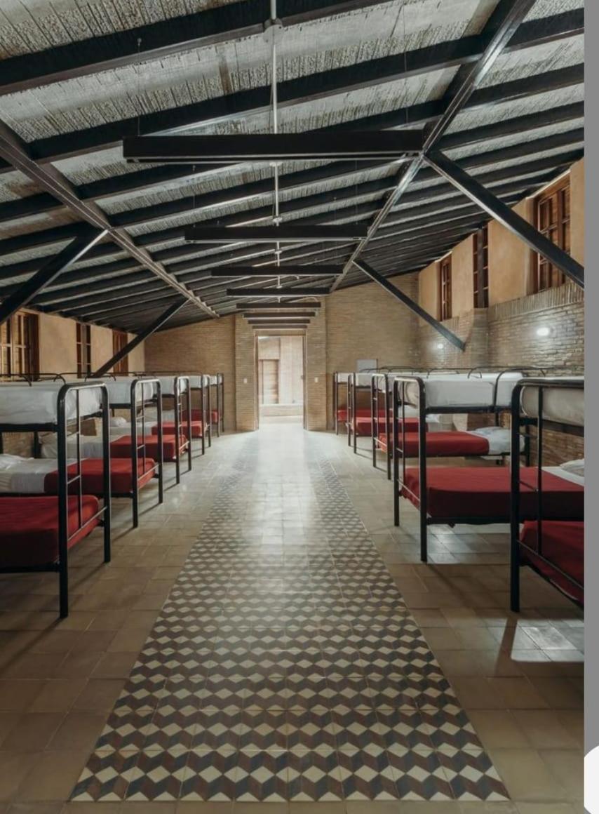 Hotel Ur Allāhābād Junction Exterior foto